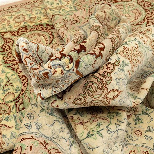 HANDMADE PERSIAN ESFAHAN CARPET 2,43X2,12 SIGNED BY AMINI COLLECTIVE