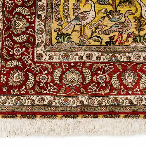 HANDMADE CARPET GOM SILK WITH GOLDEN LEAVES 1,86X1,20 SIGNED