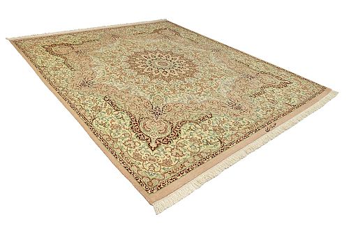 HANDMADE PERSIAN ESFAHAN CARPET 2,43X2,12 SIGNED BY AMINI COLLECTIVE