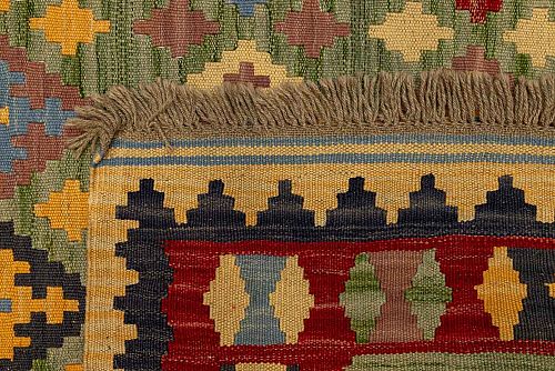 HANDMADE PERSIAN GHASHGHAEI RUG 1,85X1,26
