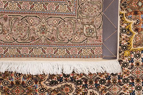 HANDMADE PERSIAN TABRIZ WOOL-SILK 1,34X0,80