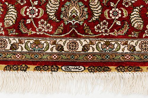HANDMADE CARPET GOM SILK PERSIAN DESIGN WITH GOLDEN LEAVES 1,86X1,20 SIGNED